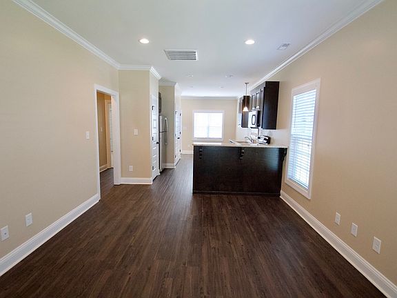 4th image of 513B Amerson Ct