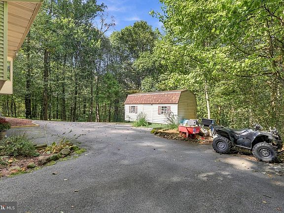 5th image of 655 Sportsman Rd
