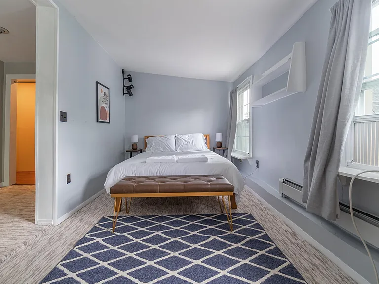 170 Church St — Photo 3
