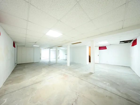 75-59 195th Street image 6 of 16