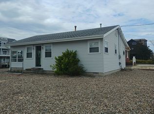 1 Sands Point Rd, Waretown, NJ 08758