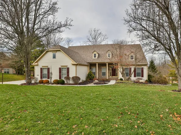 885 Southerness Dr, Cincinnati, OH 45245