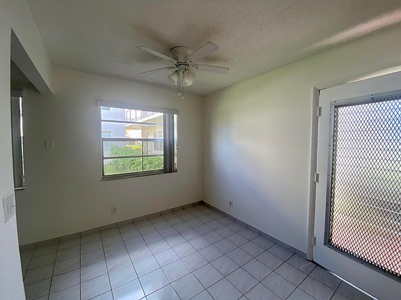 3rd image of 110 Normandy Ln #C