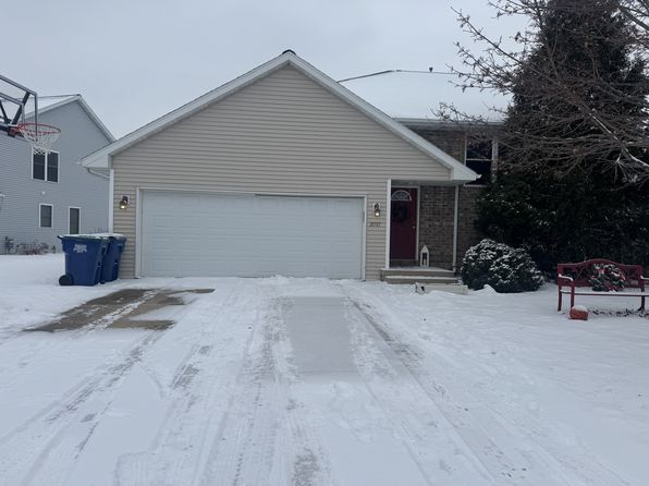 2037-2039 River Point Ct #2037