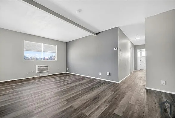 2 bed, $1,395 — Photo 2