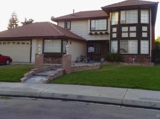 732 W El Molino St, Bloomington, CA 92316