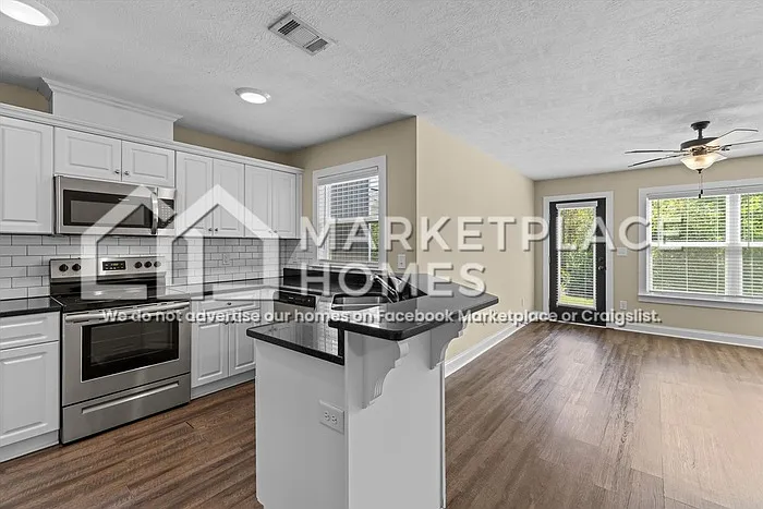 116 Downsbury Rd — Photo 9