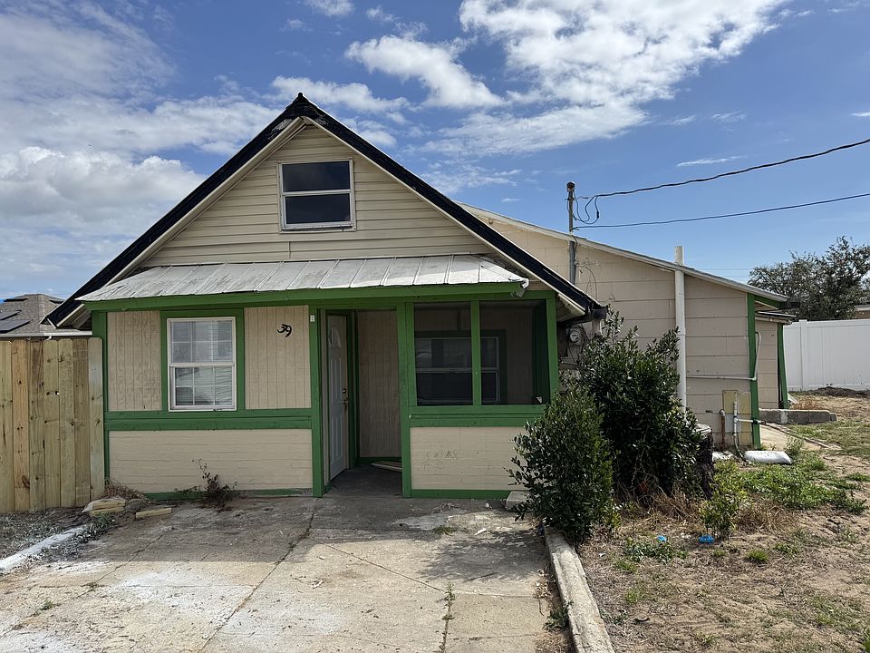 1st image of 39 S 28th St