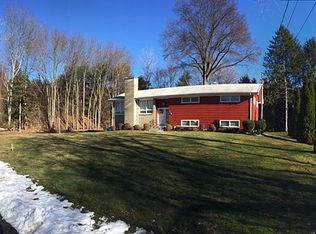 18 Valley Rd, Trumbull, CT 06611