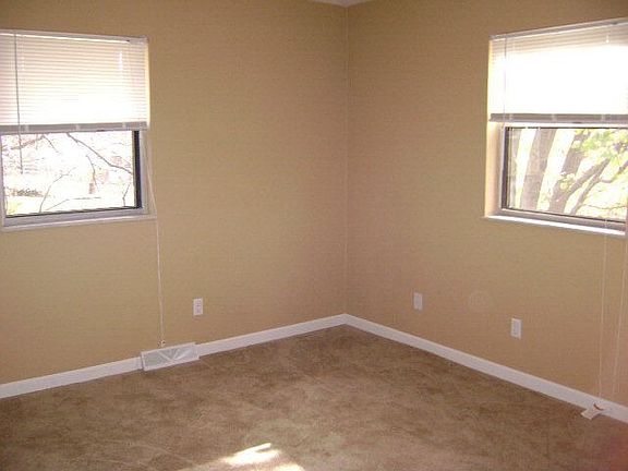 3rd image of 1309 Biscayne Dr