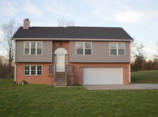 154 Indian Springs Trl, Lancaster, KY 40444