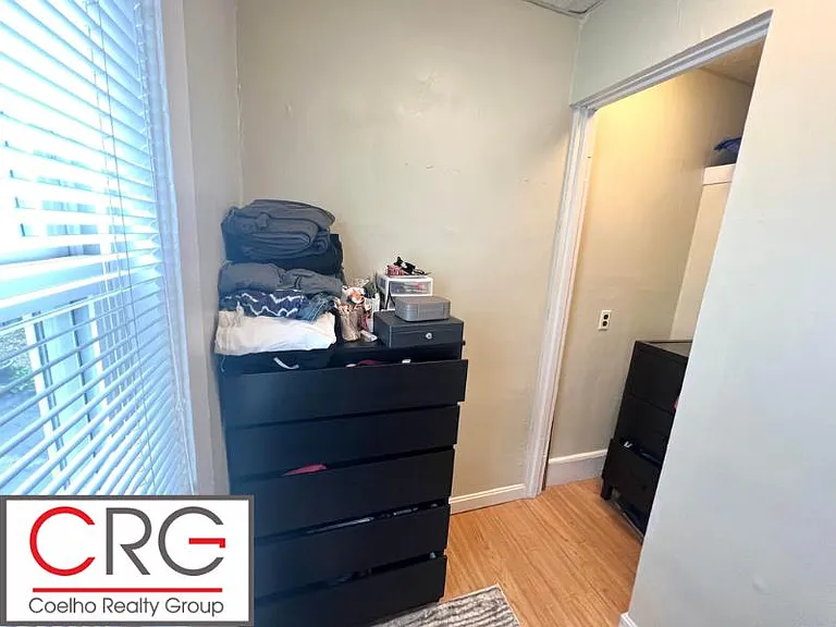 99 Windsor Rd #1 — Photo 16