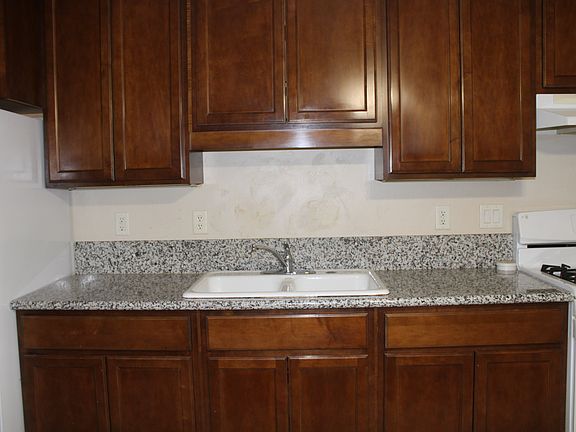 5th image of 3798 Mary Ann Ln #A
