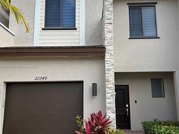 2nd image of 20737 NE 2nd Ct #20737