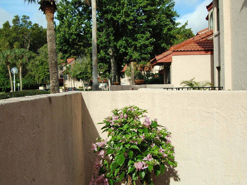 1st image of 4717 Capri Pl #193