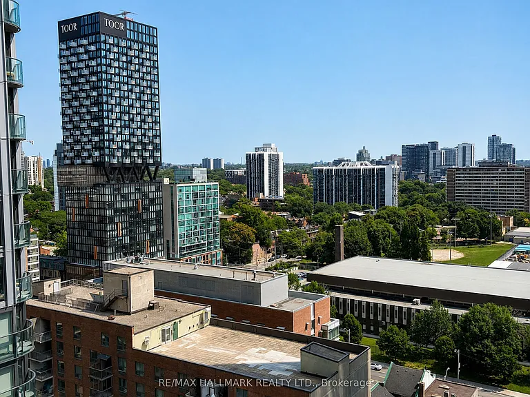 88 Queen St E #1701 — Photo 14