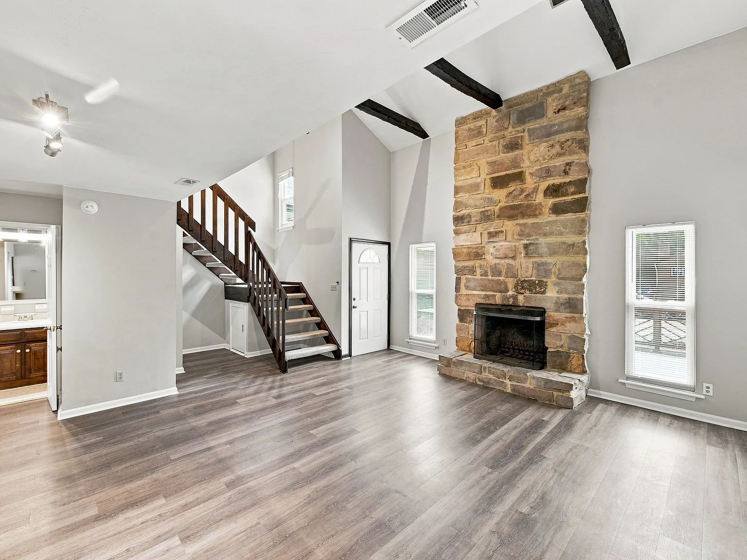 1428 Goose Landing - 1 — Photo 3