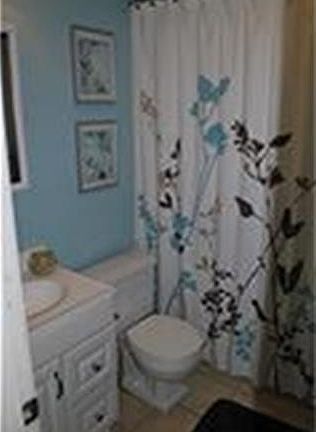 5th image of 810 Loganwood Ave