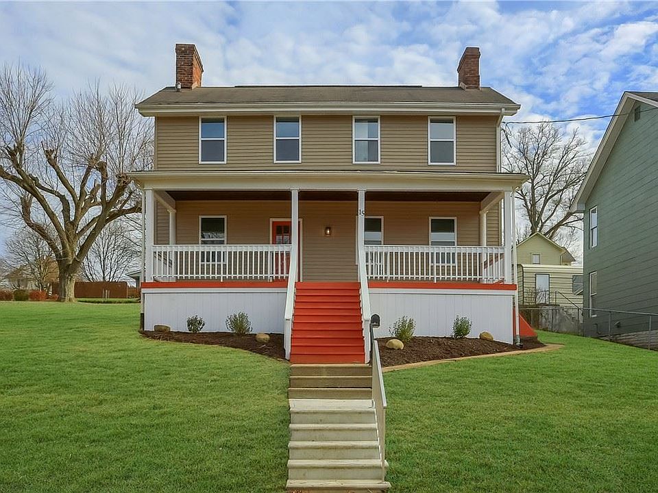 1st image of 15 Hillcrest Ave