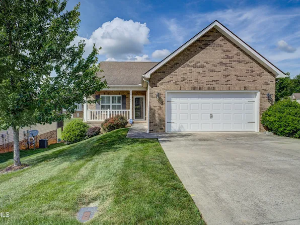 1267 Willow Springs Dr, Johnson City, TN 37604