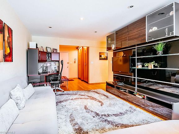 2nd image of 1237 Avenue Z APT 1P