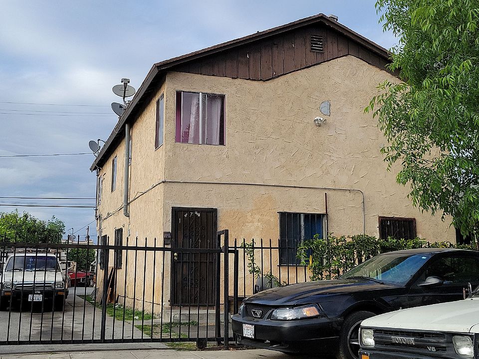 1st image of 147 1/2 E 88th Pl