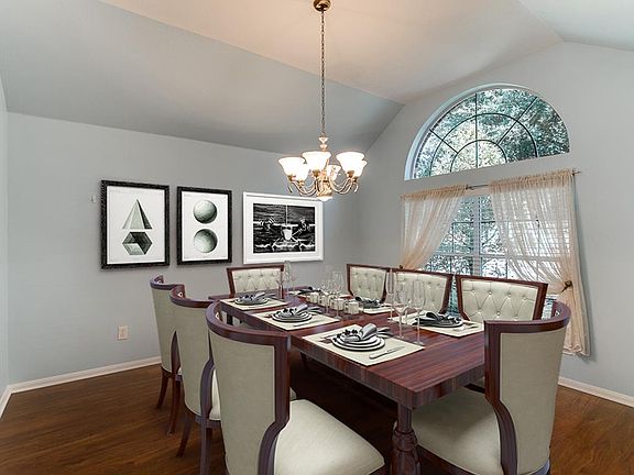 4th image of 15031 Greenhaven Lake Ln