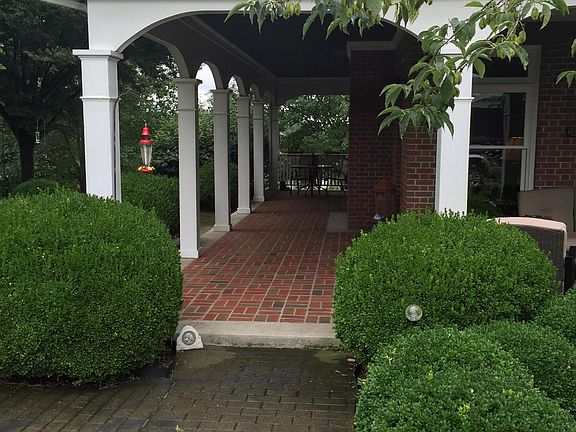 2nd image of 103 White Pine Dr