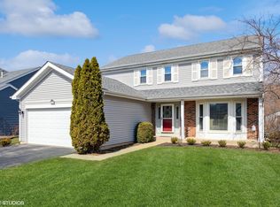1089 W Stone Creek Cir, Crystal Lake, IL 60014