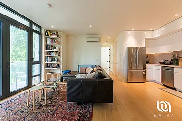 112 Fleet Place, #57A