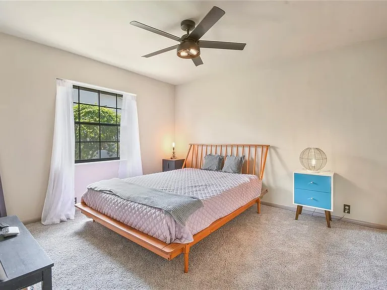 2906 Windridge Dr — Photo 27