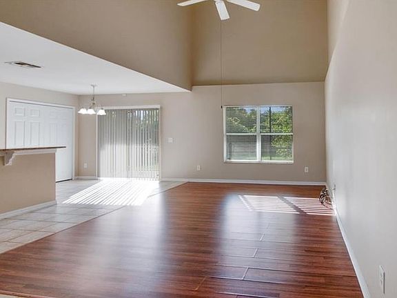 2nd image of 13335 Briar Forest Ct
