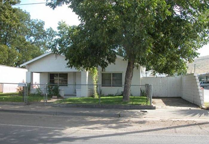 2BR/1BA w/guest apt