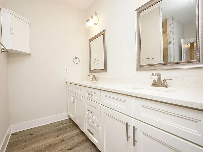 1568 Pine St — Photo 21