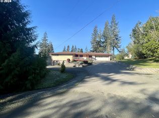 54866 Robinson Rd, Coquille, OR 97423