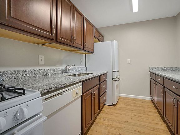 4th image of 12201 Braxfield Ct APT 5