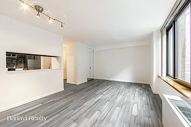 Rented by Barlavi Inc.