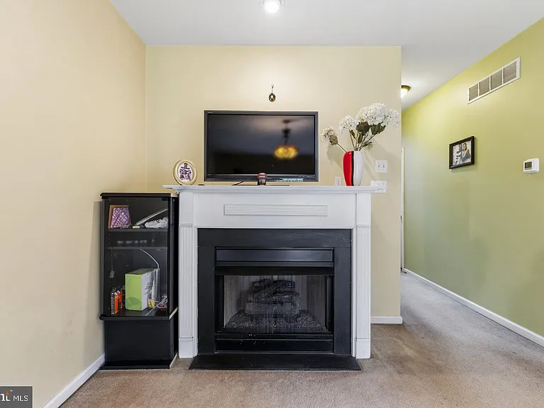 80 Chadwick Cir — Photo 9