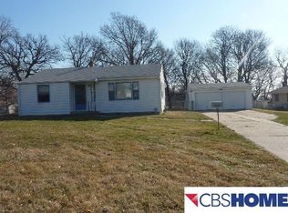 2905 Riverview Blvd, Omaha, NE 68108