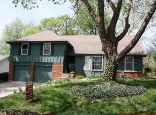 9924 Wedd Dr, Overland Park, KS 66212
