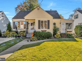 105 Summit Ave, Laurel Springs, NJ 08021