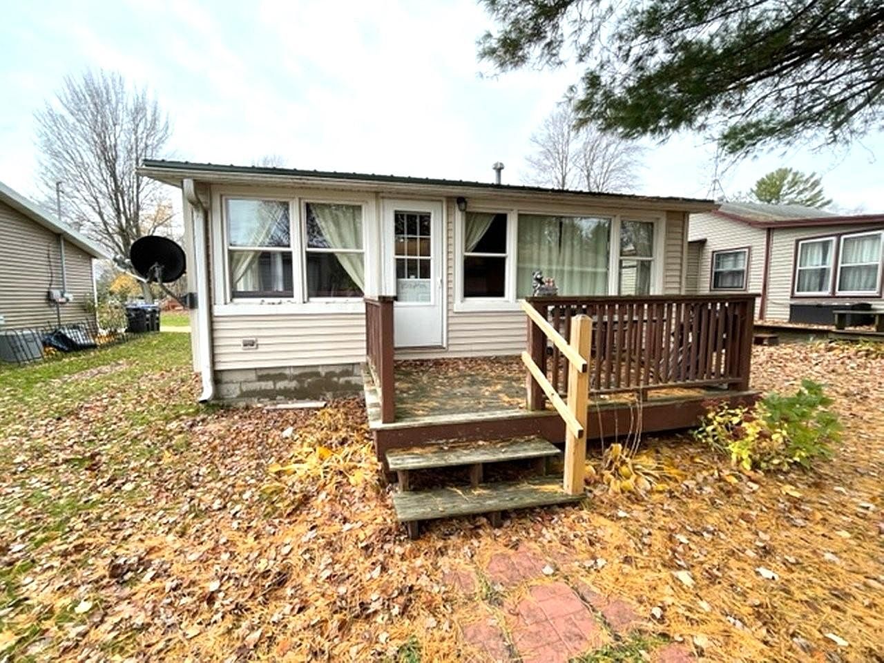 W6007 Lake Dr, Shawano, WI 54166 Zillow