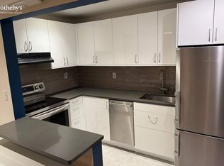 162 W 81st St #1, New York, NY 10024