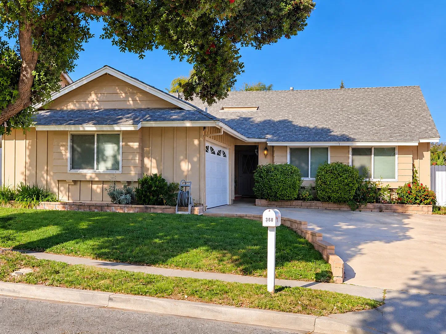 Dana Point Ave, Ventura — Photo 1
