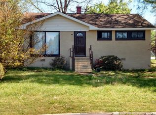 135 Goff St, Charlotte, NC 28208