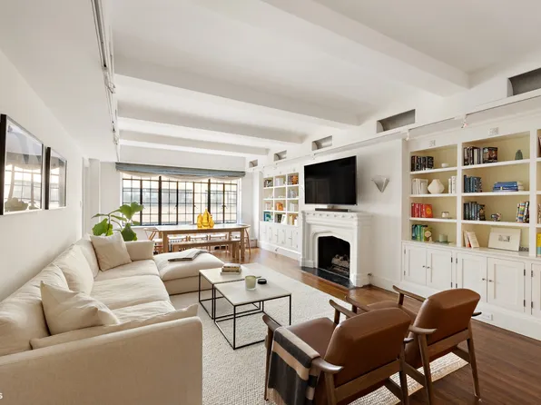 40-50 East 10th Street image 1 of 9