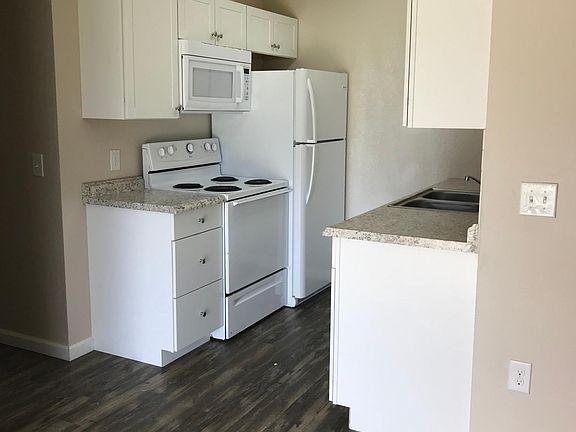 5th image of 1702 Recker Hwy APT I