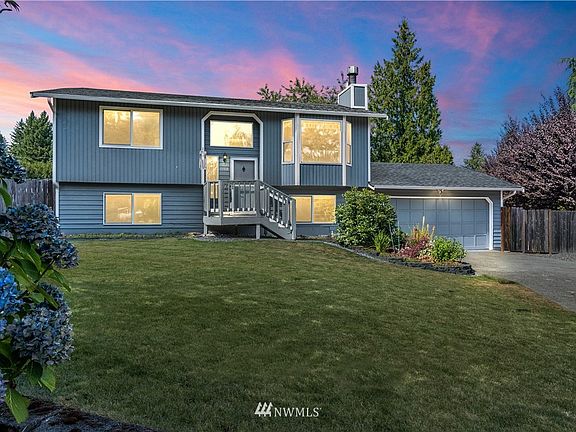 2nd image of 19314 76th St E