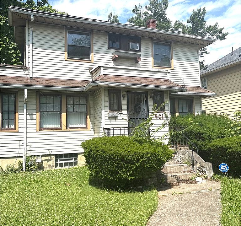 1st image of 401 Willowwood Dr