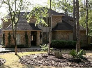 9 Thornhedge Ct, Spring, TX 77381
